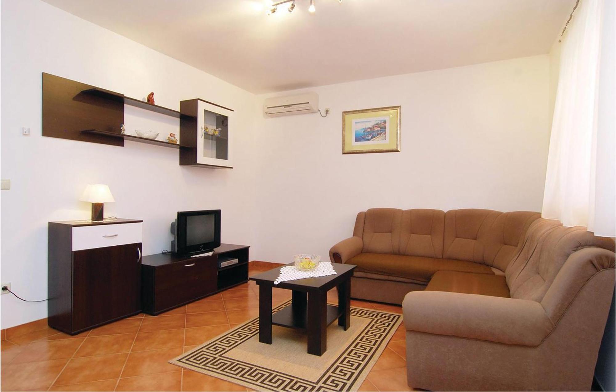 2 Bedroom Nice Apartment In Vir Εξωτερικό φωτογραφία