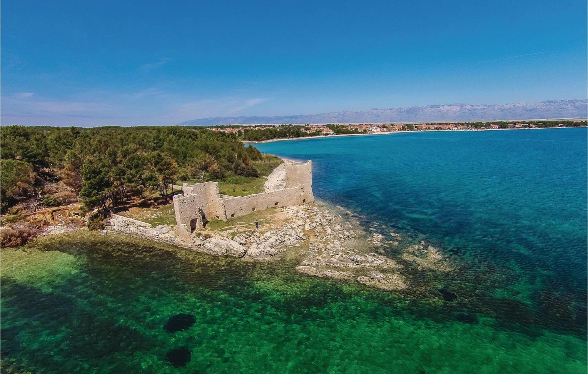 2 Bedroom Nice Apartment In Vir Εξωτερικό φωτογραφία